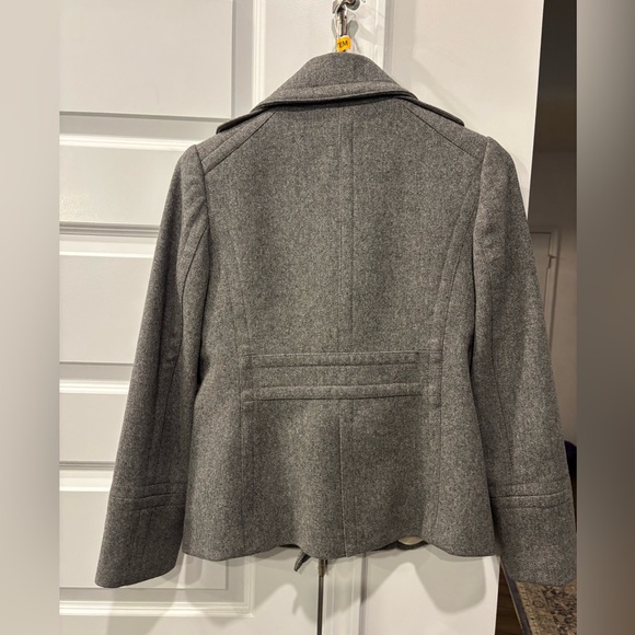 J. Crew Gray Wool Pea Coat size Small excellent condition - Picture 3 of 5